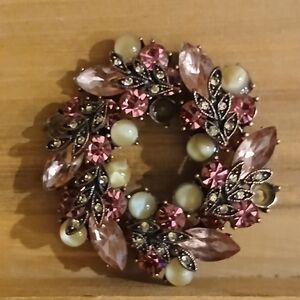 Pretty In Pink Jeweled Wreath Shaped Brooch